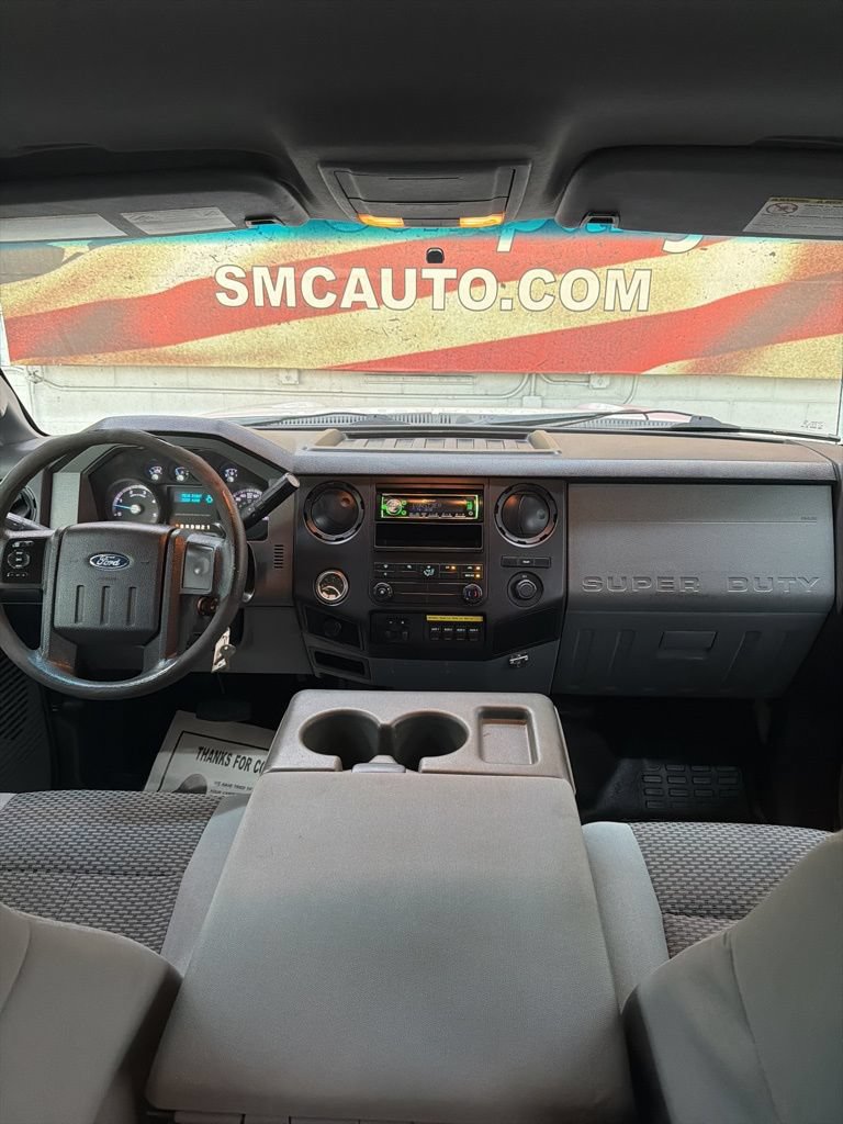 Used 2014 Ford F550 4x4 Crew Cab Super Duty image 37