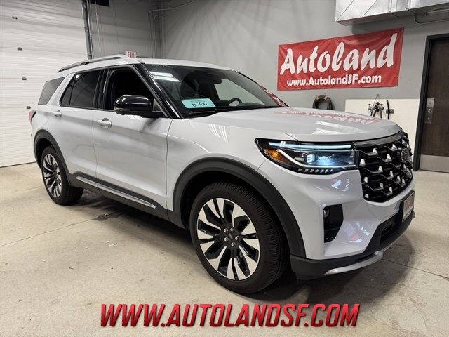 Used 2025 Ford Explorer Platinum w/ LUX Leather Package AWD/4WD image 1