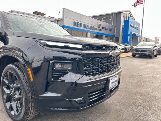 New 2026 Chevrolet Traverse RS w/ LPO, Floor Liner Package FWD image 4