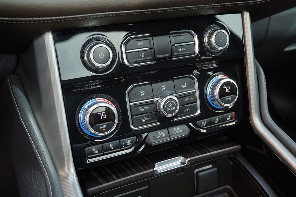 Used 2023 GMC Yukon Denali image 31