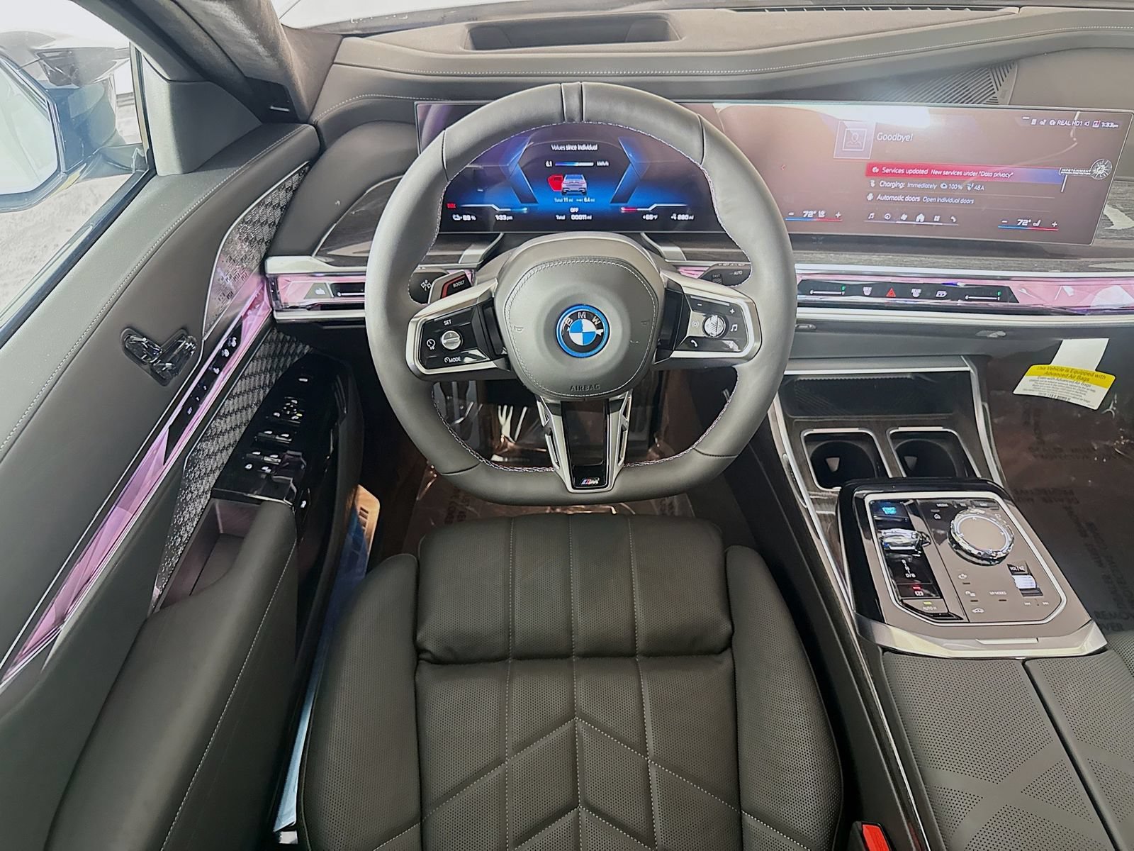 New 2026 BMW i7 xDrive60 w/ Executive Package AWD/4WD image 24