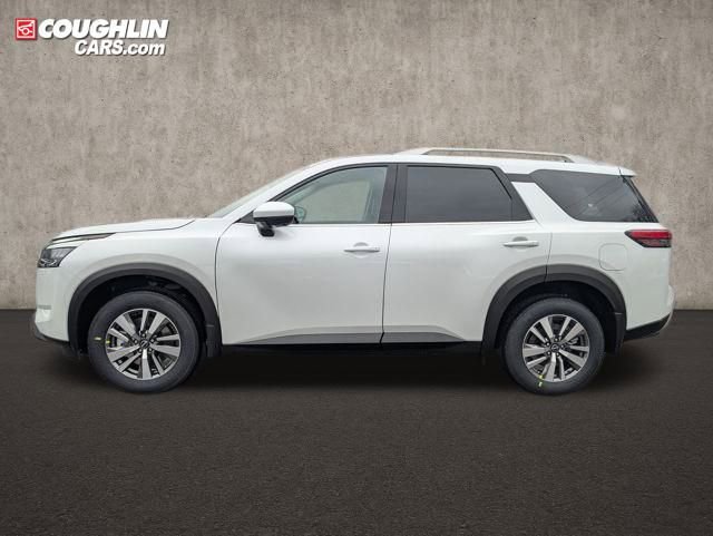 New 2025 Nissan Pathfinder SL w/ Black Appearance Package image 5