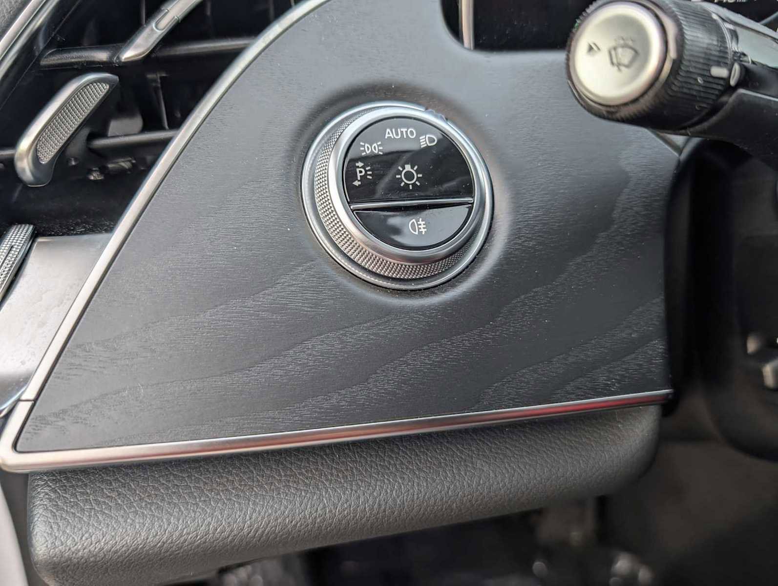 Used 2025 Mercedes-Benz E 450 4MATIC Sedan image 15