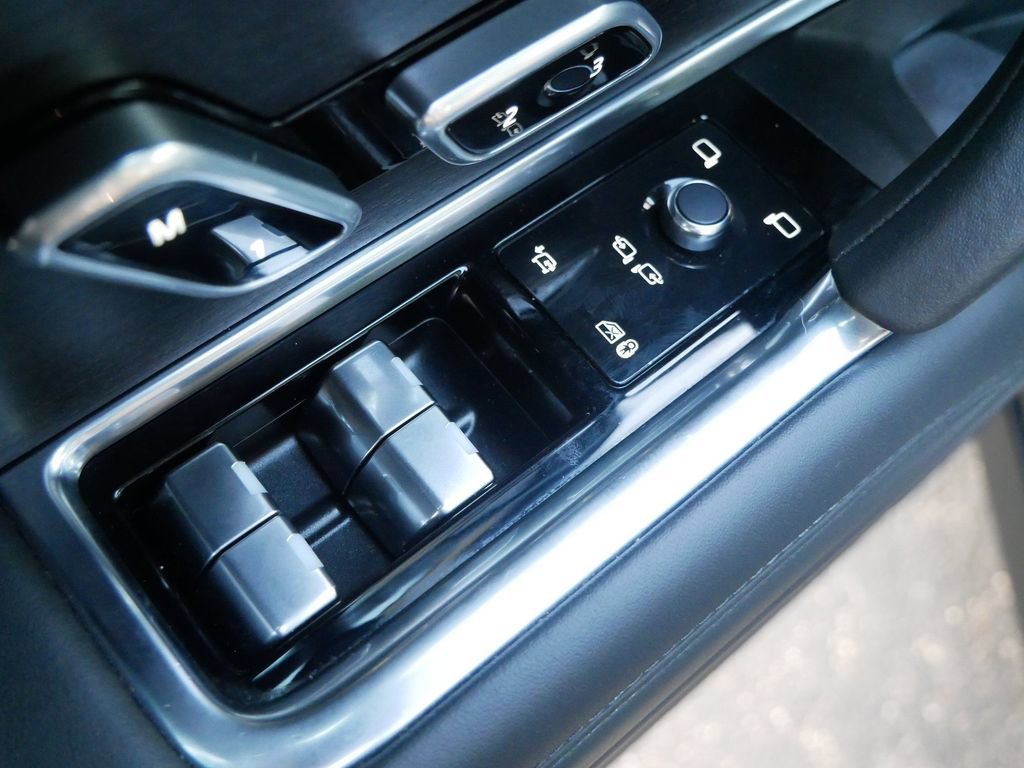 Used 2023 Land Rover Range Rover SE AWD/4WD image 15