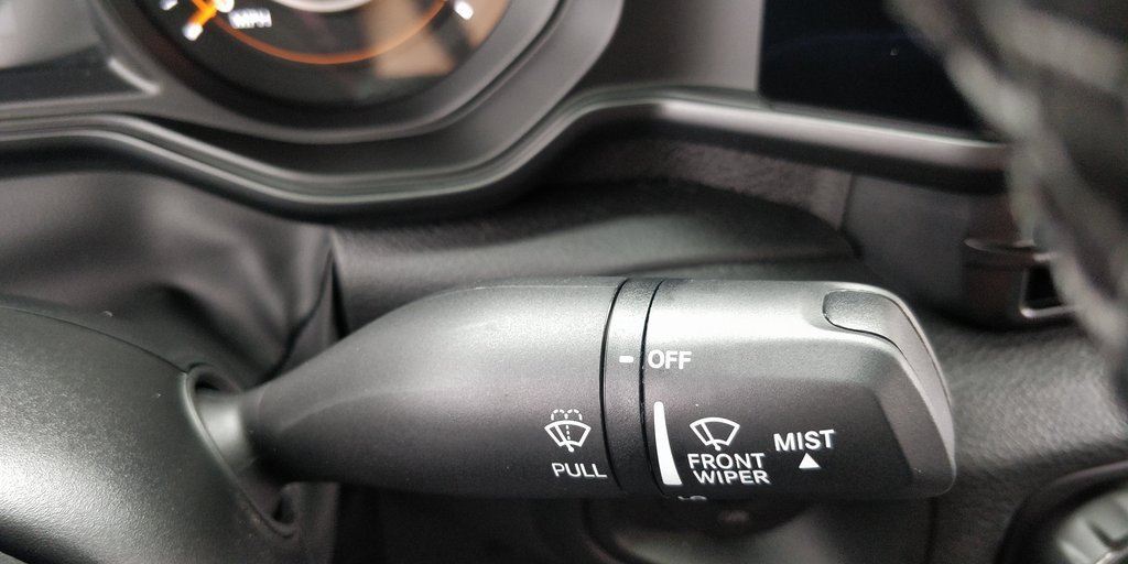 New 2025 Jeep Gladiator Sport image 43