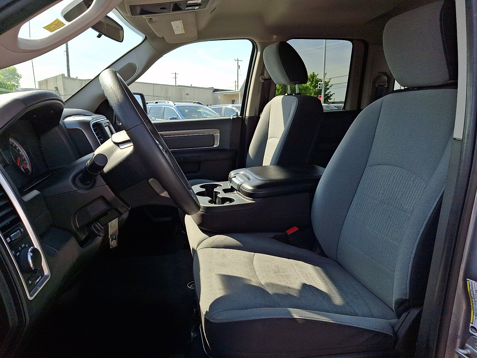 Used 2024 RAM 1500 Classic SLT AWD/4WD image 13