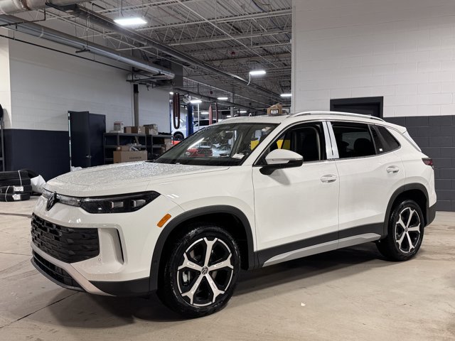 New 2026 Volkswagen Tiguan SE image 21