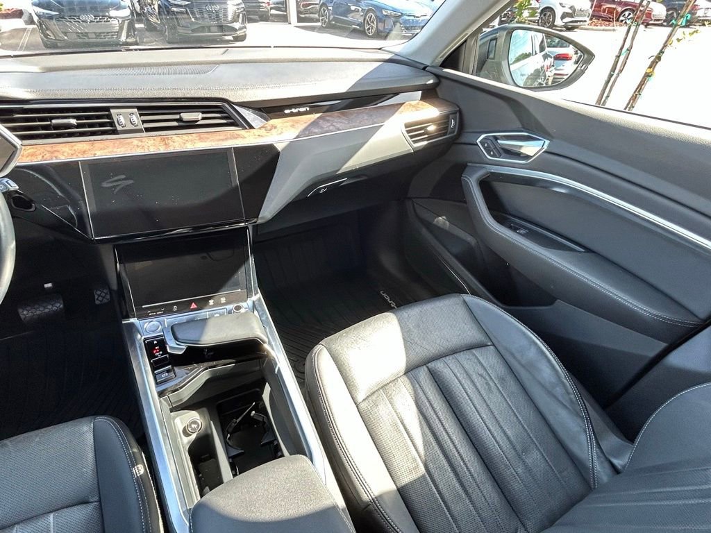 Used 2019 Audi e-tron Premium Plus AWD/4WD image 11