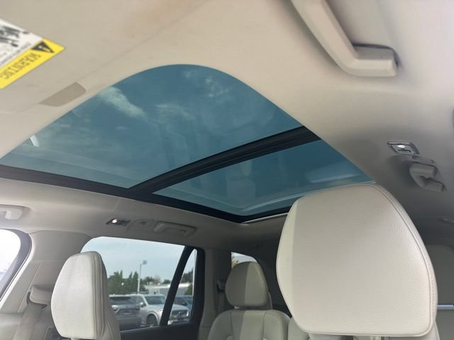 Used 2019 Volvo XC90 T6 Momentum AWD/4WD image 8