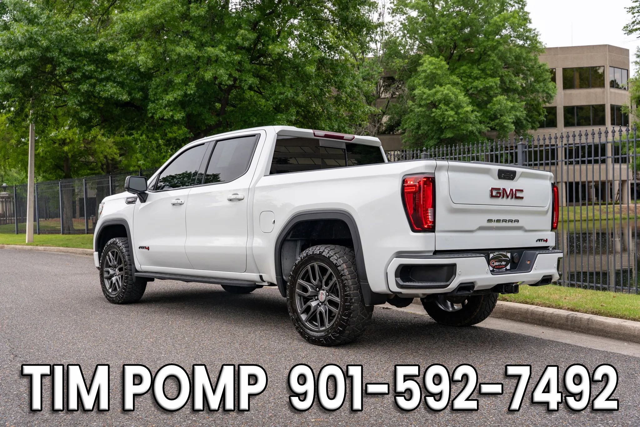 Used 2022 GMC Sierra 1500 AT4 w/ AT4 Premium Package AWD/4WD image 8