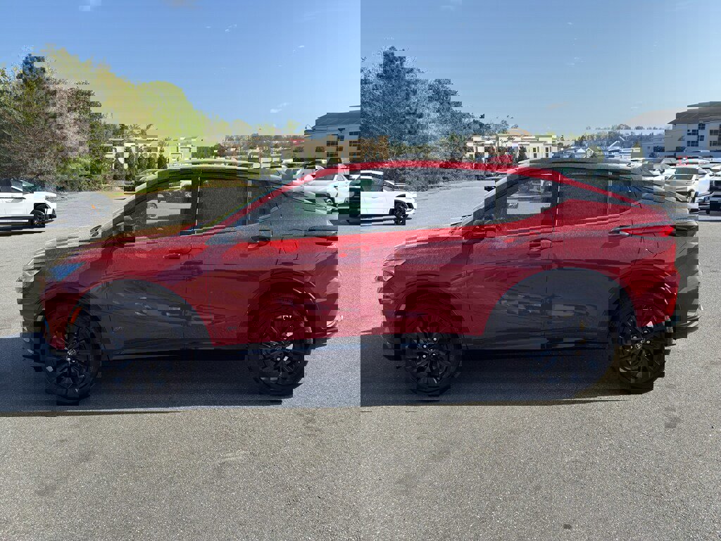 New 2026 Buick Envista Sport Touring image 3