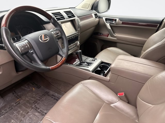 Used 2016 Lexus GX 460 w/ Premium Package AWD/4WD image 10