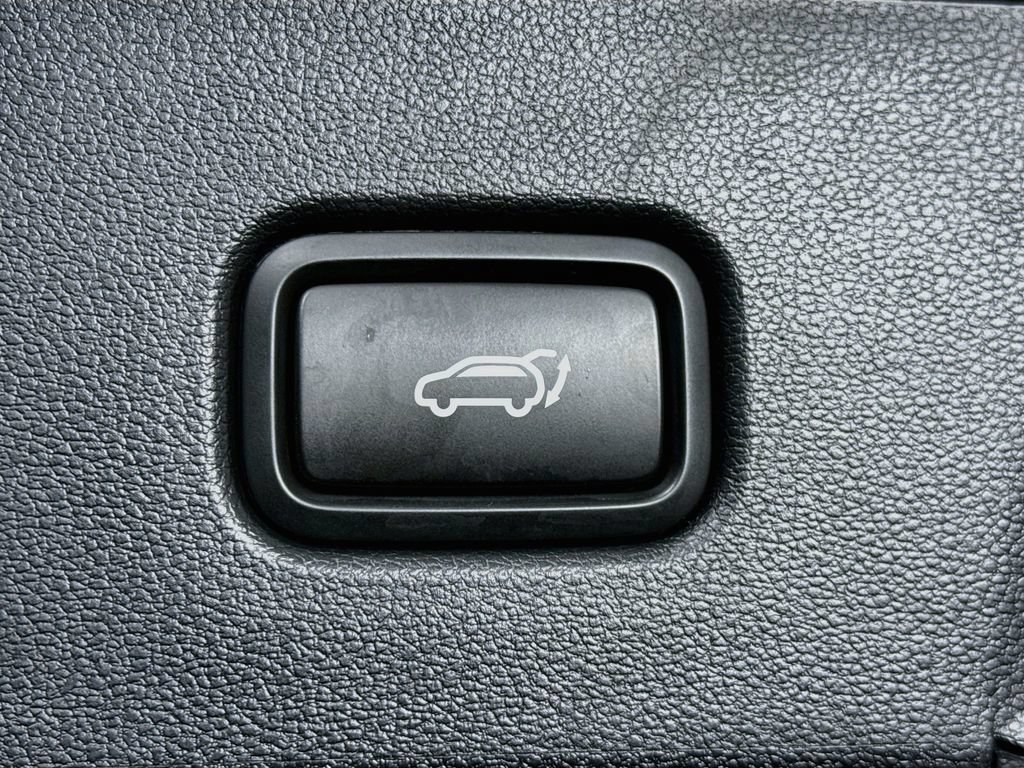 Certified 2024 Hyundai Tucson Limited FWD image 29