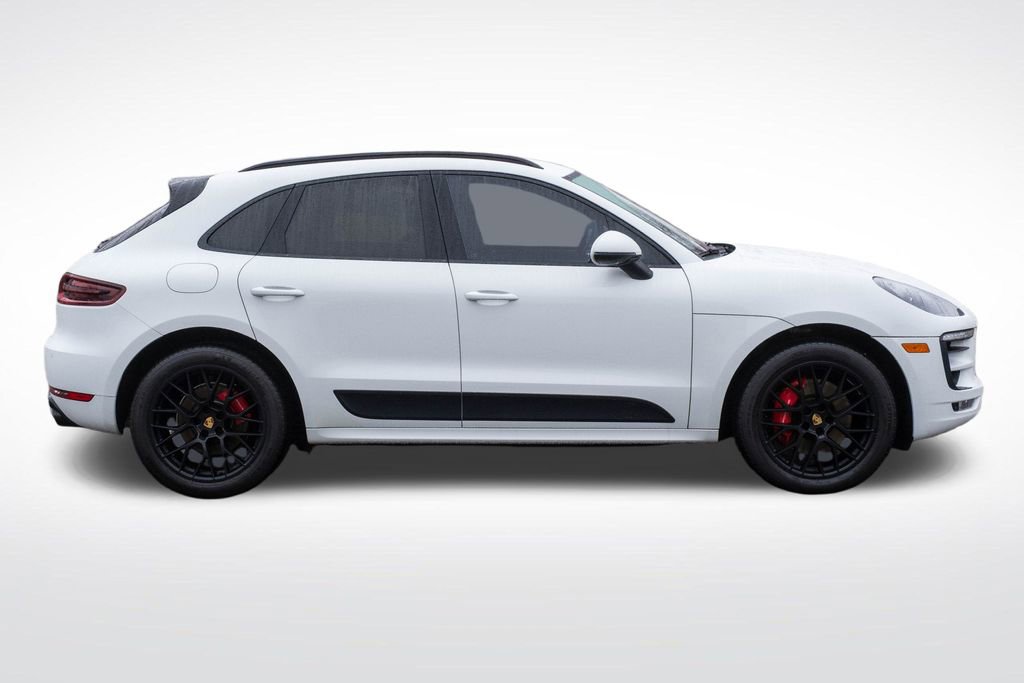 Used 2017 Porsche Macan GTS image 8