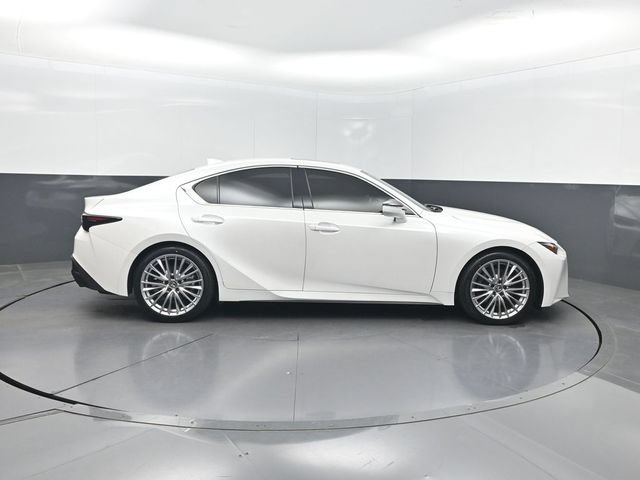 Used 2022 Lexus IS 300 w/ Premium Package RWD image 32