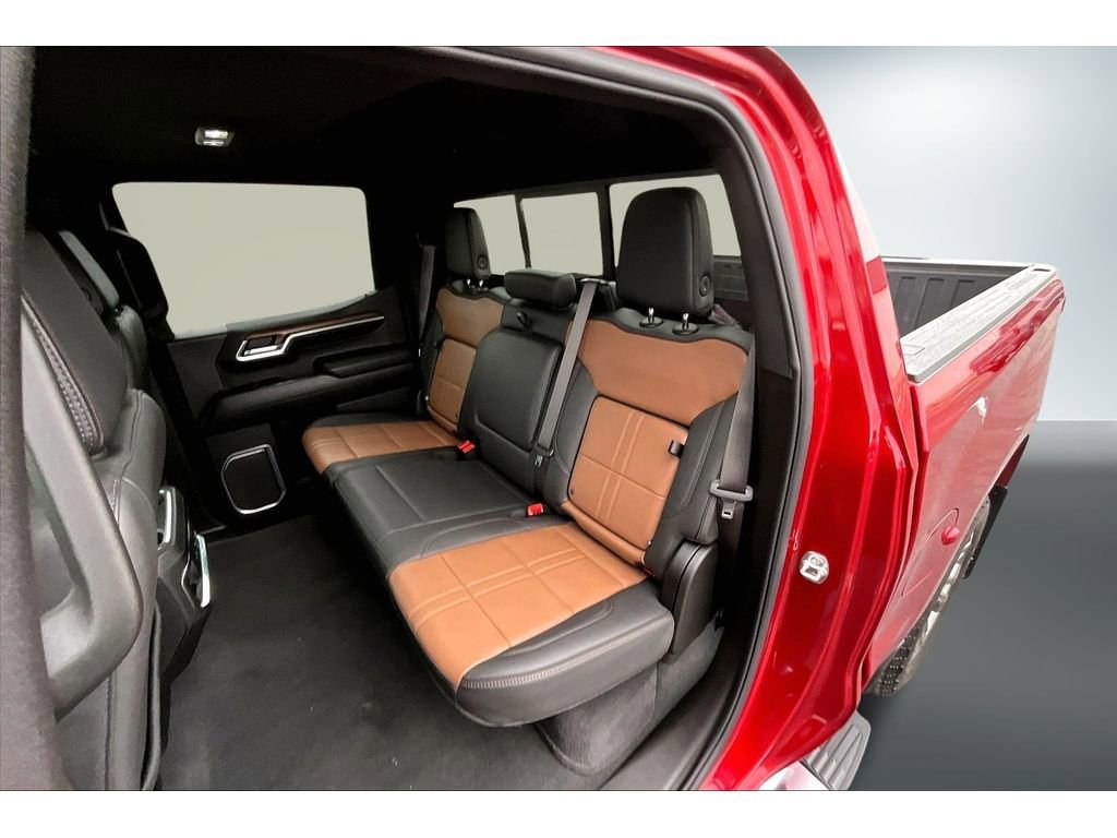 Used 2025 Chevrolet Silverado 1500 High Country w/ Technology Package image 23