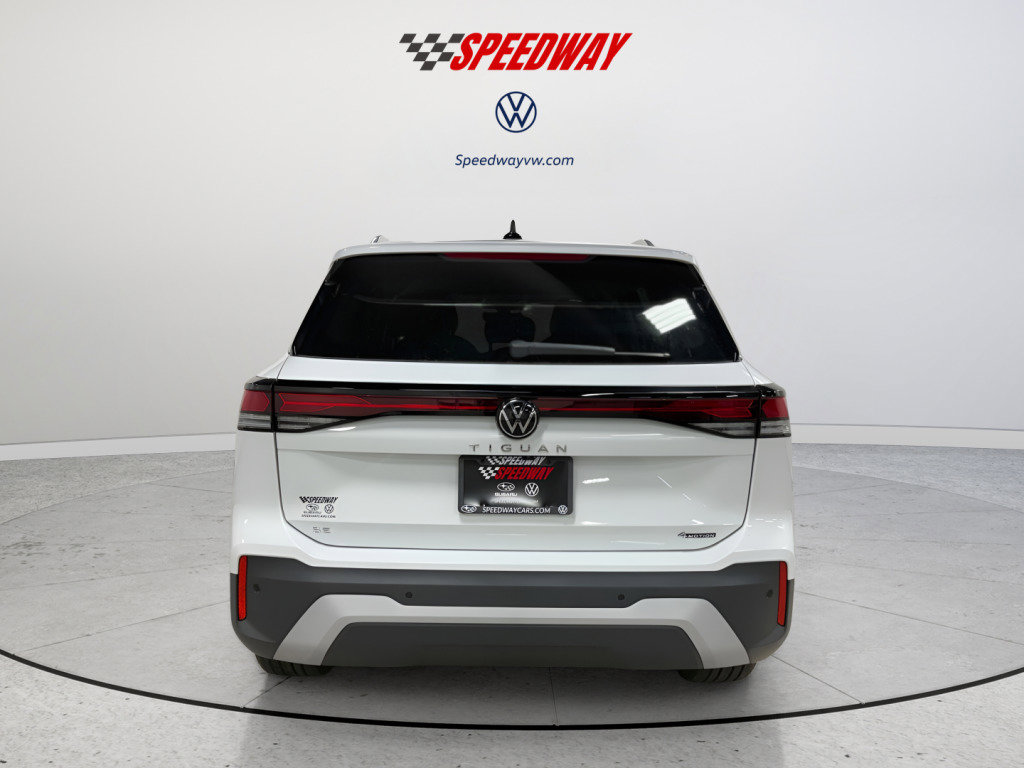 New 2026 Volkswagen Tiguan SE AWD/4WD image 6