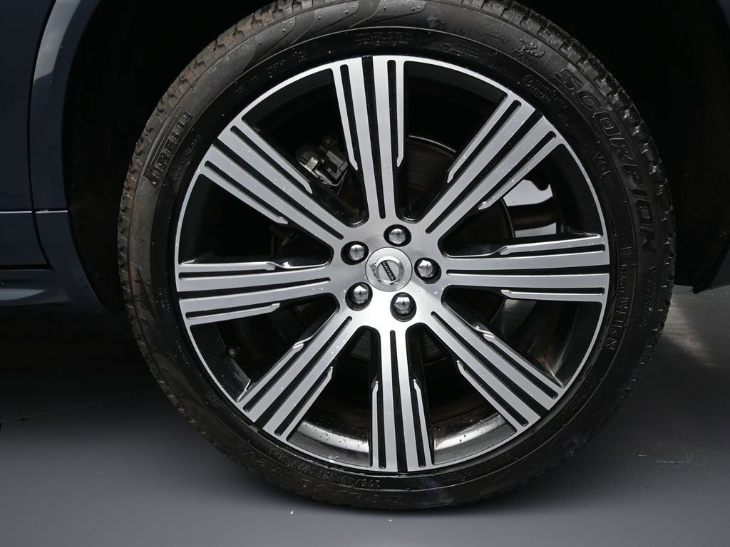 Certified 2025 Volvo XC90 T8 Core w/ Protection Package image 10