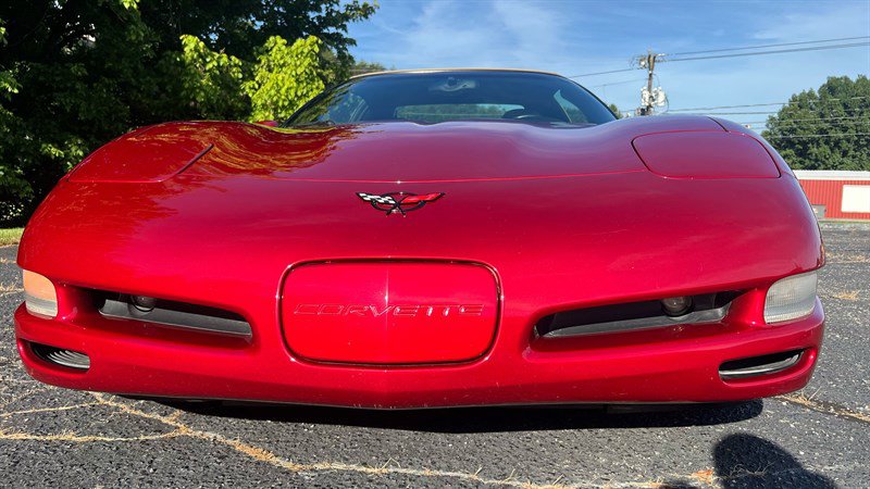 Used 2001 Chevrolet Corvette Convertible w/ Preferred Equipment Group2 RWD image 7