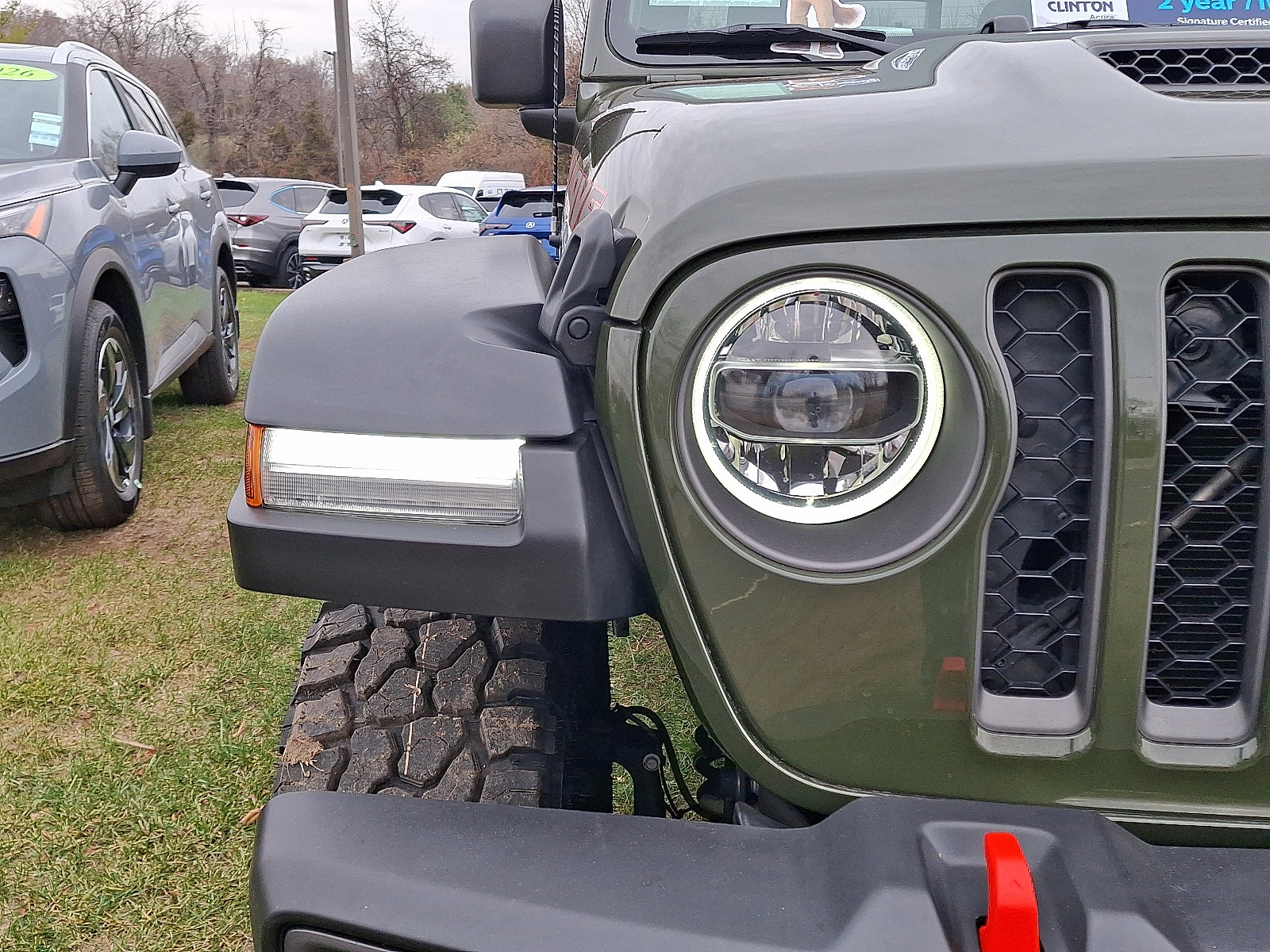 Used 2022 Jeep Gladiator Mojave w/ Dual Top Group image 9