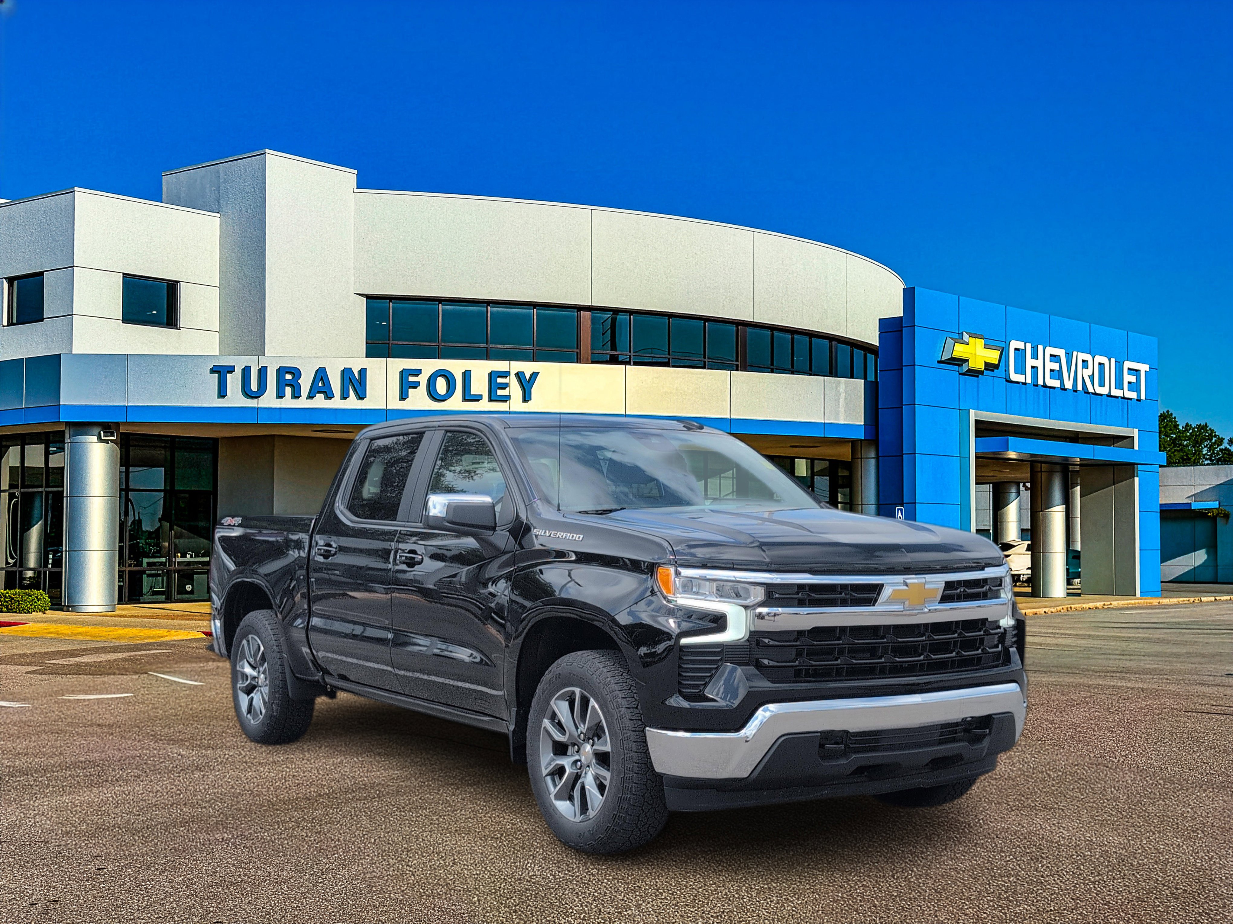 Used 2024 Chevrolet Silverado 1500 LT AWD/4WD image 8