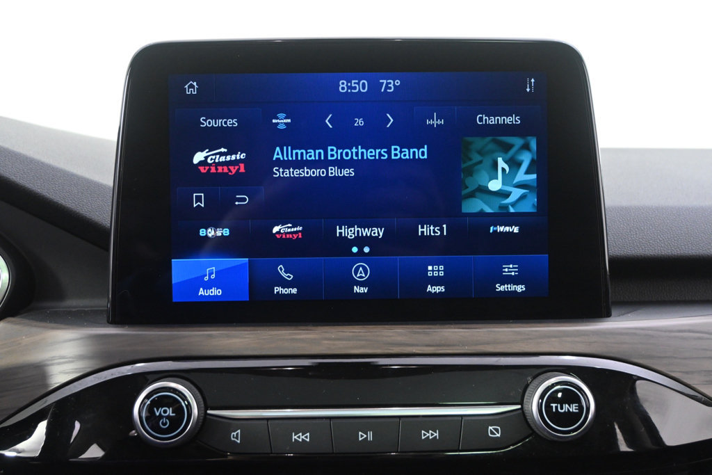 Used 2020 Ford Escape Titanium AWD/4WD image 28