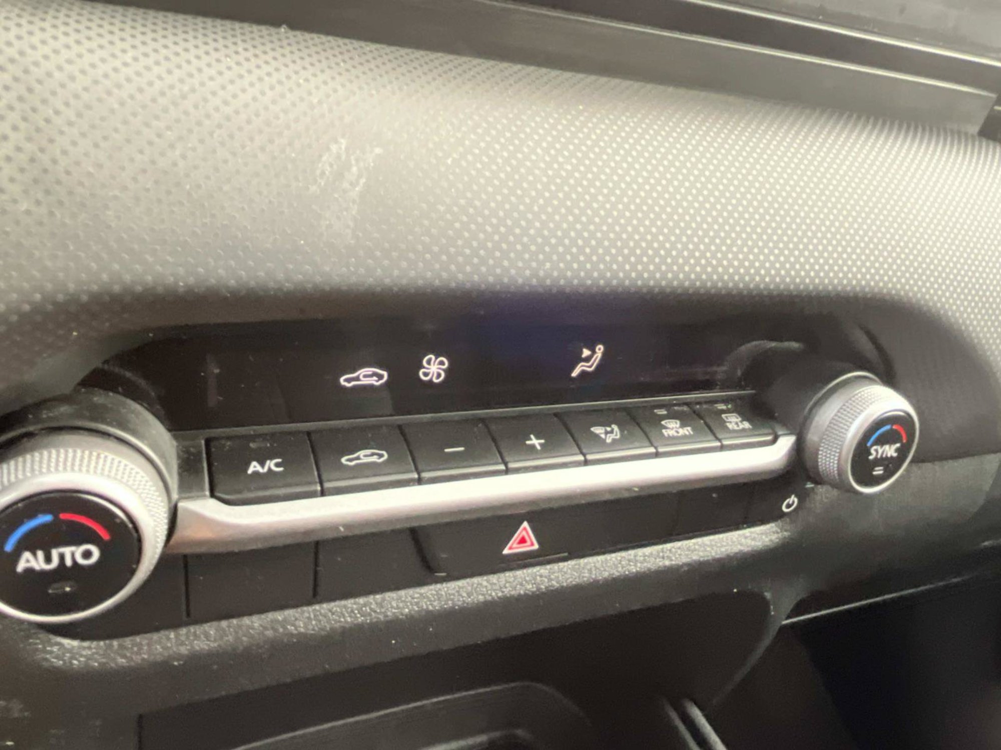 Used 2024 MAZDA CX-50 AWD 2.5 S w/ Select Package image 34