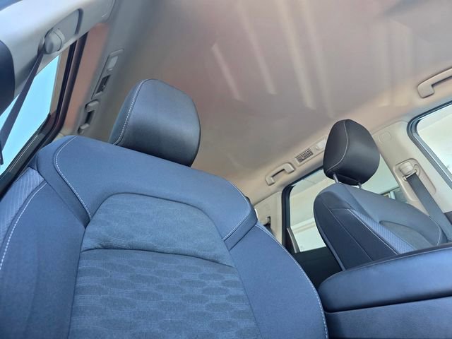 Used 2024 Nissan Pathfinder S image 22