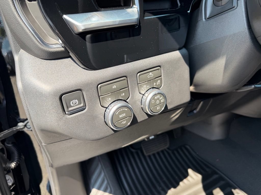 New 2026 GMC Sierra 2500 SLE w/ SLE Convenience Package AWD/4WD image 19