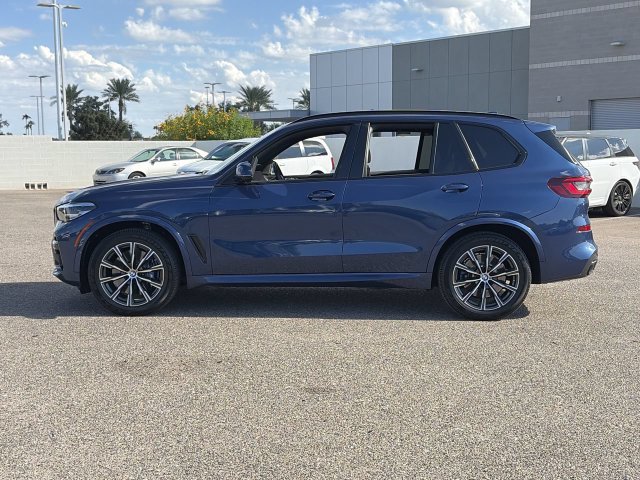 Used 2022 BMW X5 M50i AWD/4WD image 9