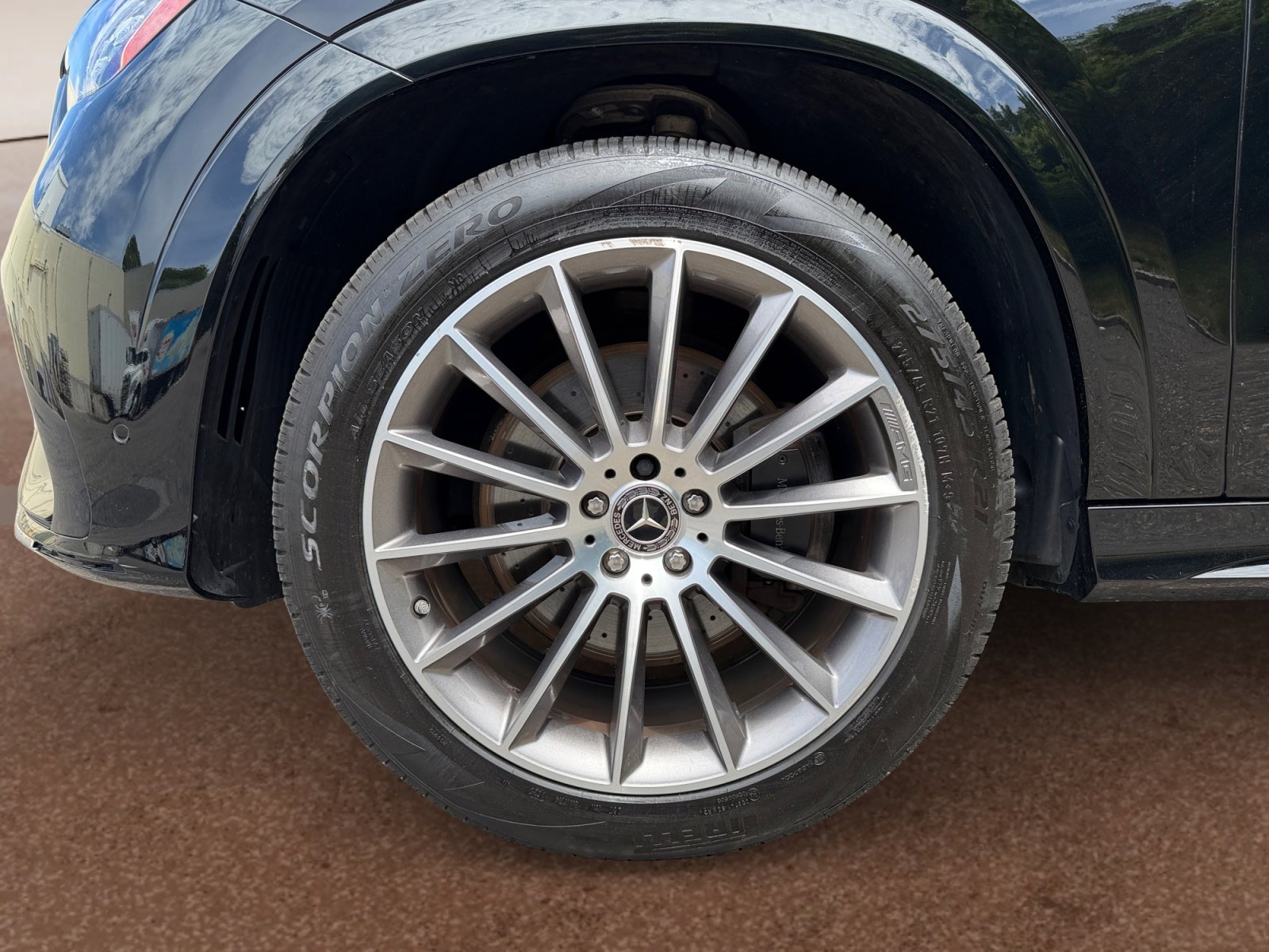 Used 2024 Mercedes-Benz GLE 350 4MATIC image 9