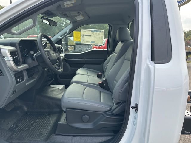 New 2026 Ford F550 4x4 Regular Cab Super Duty image 10