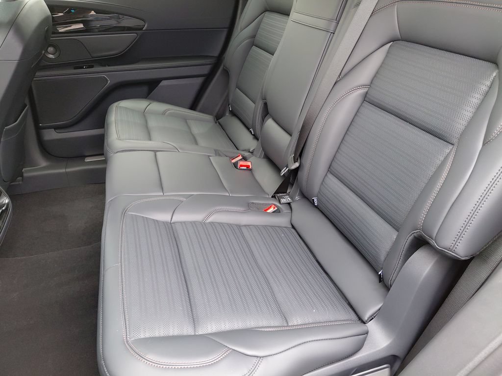 New 2026 Lincoln Nautilus Reserve w/ Jet Appearance Package AWD/4WD image 28