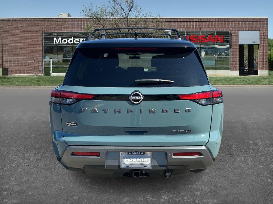 New 2026 Nissan Pathfinder Platinum image 3