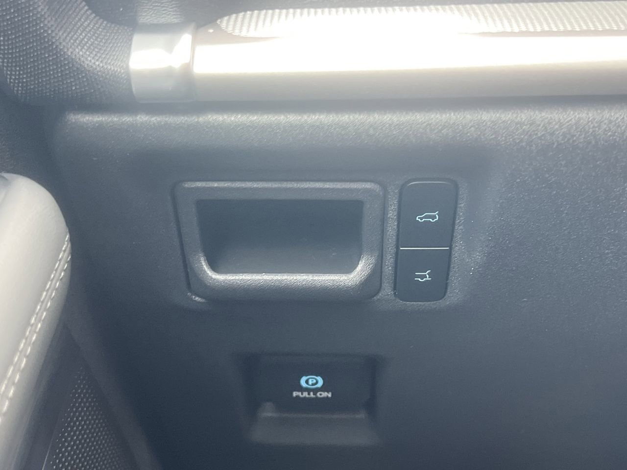 New 2026 Ford Expedition Active image 13