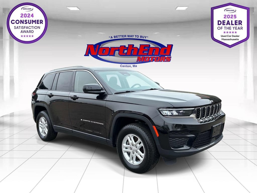 Used 2022 Jeep Grand Cherokee Laredo w/ Luxury Tech Group I