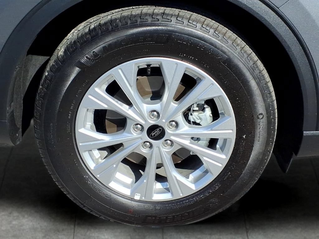 Used 2026 Ford Escape Active FWD image 9