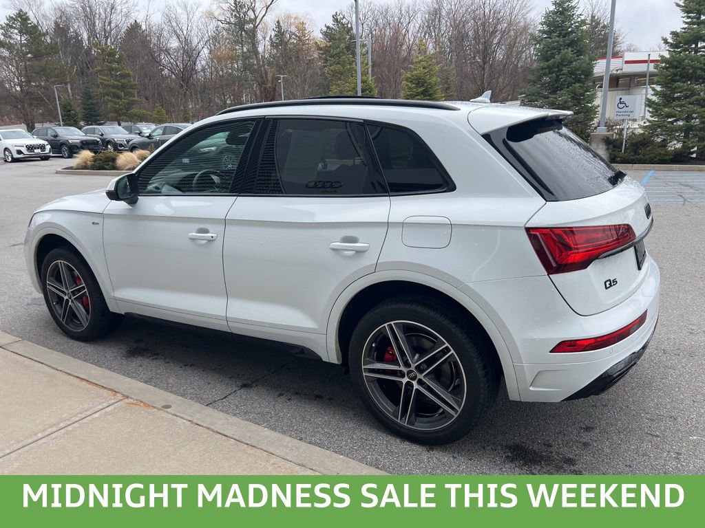 Used 2024 Audi Q5 e Premium Plus w/ Premium Plus Package image 32