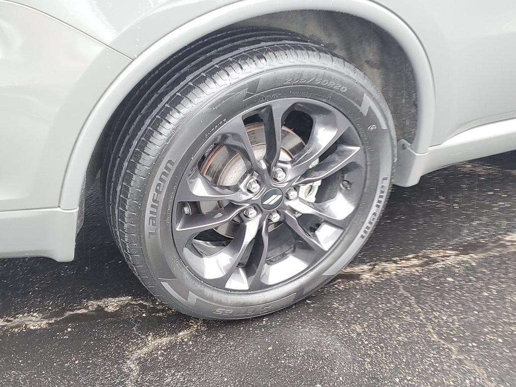 Certified 2025 Dodge Durango R/T w/ Blacktop Package AWD/4WD image 5