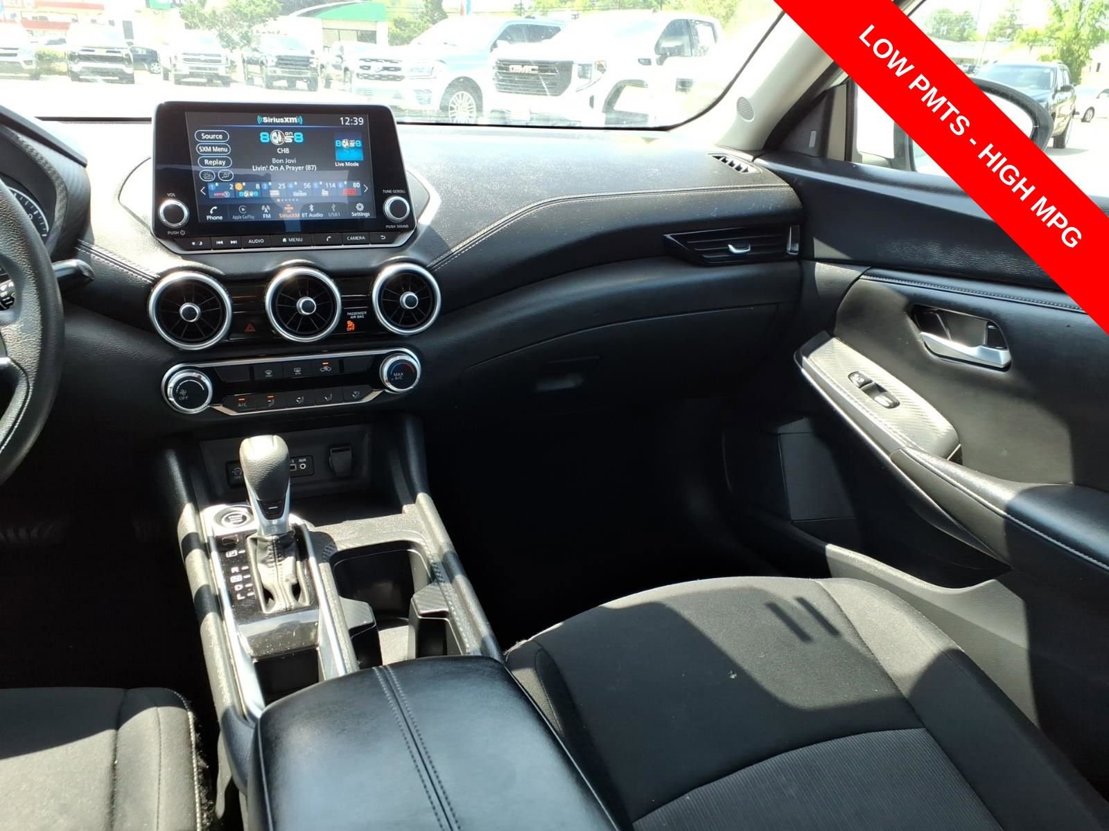 Used 2024 Nissan Sentra SV FWD image 14