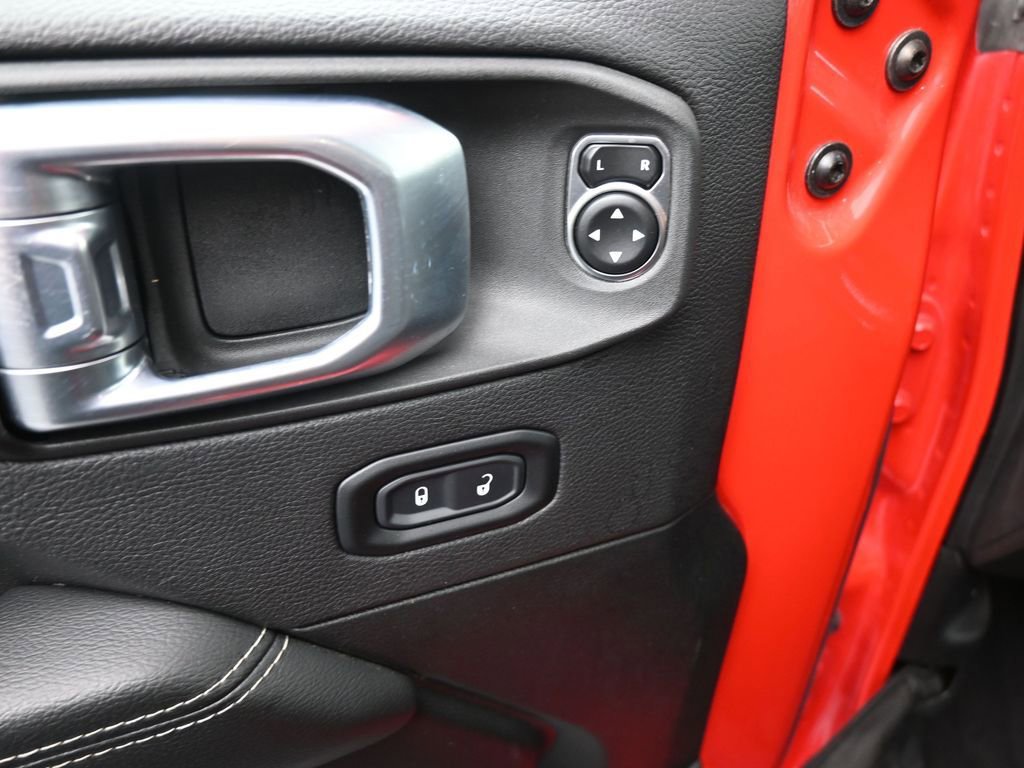 Used 2023 Jeep Gladiator Overland image 13