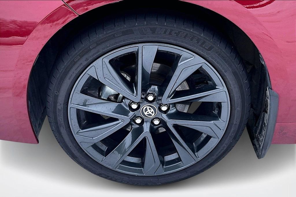 Used 2025 Toyota Corolla SE image 32