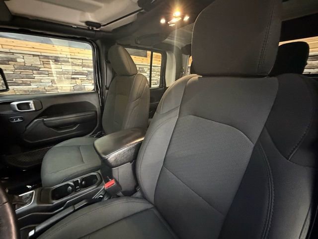 Used 2022 Jeep Gladiator Willys image 12