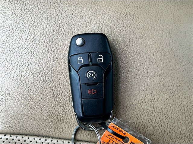 Used 2019 Ford F250 Lariat image 8