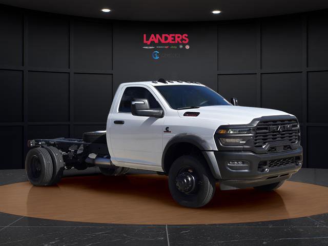 New 2026 RAM 5500 Tradesman AWD/4WD image 4