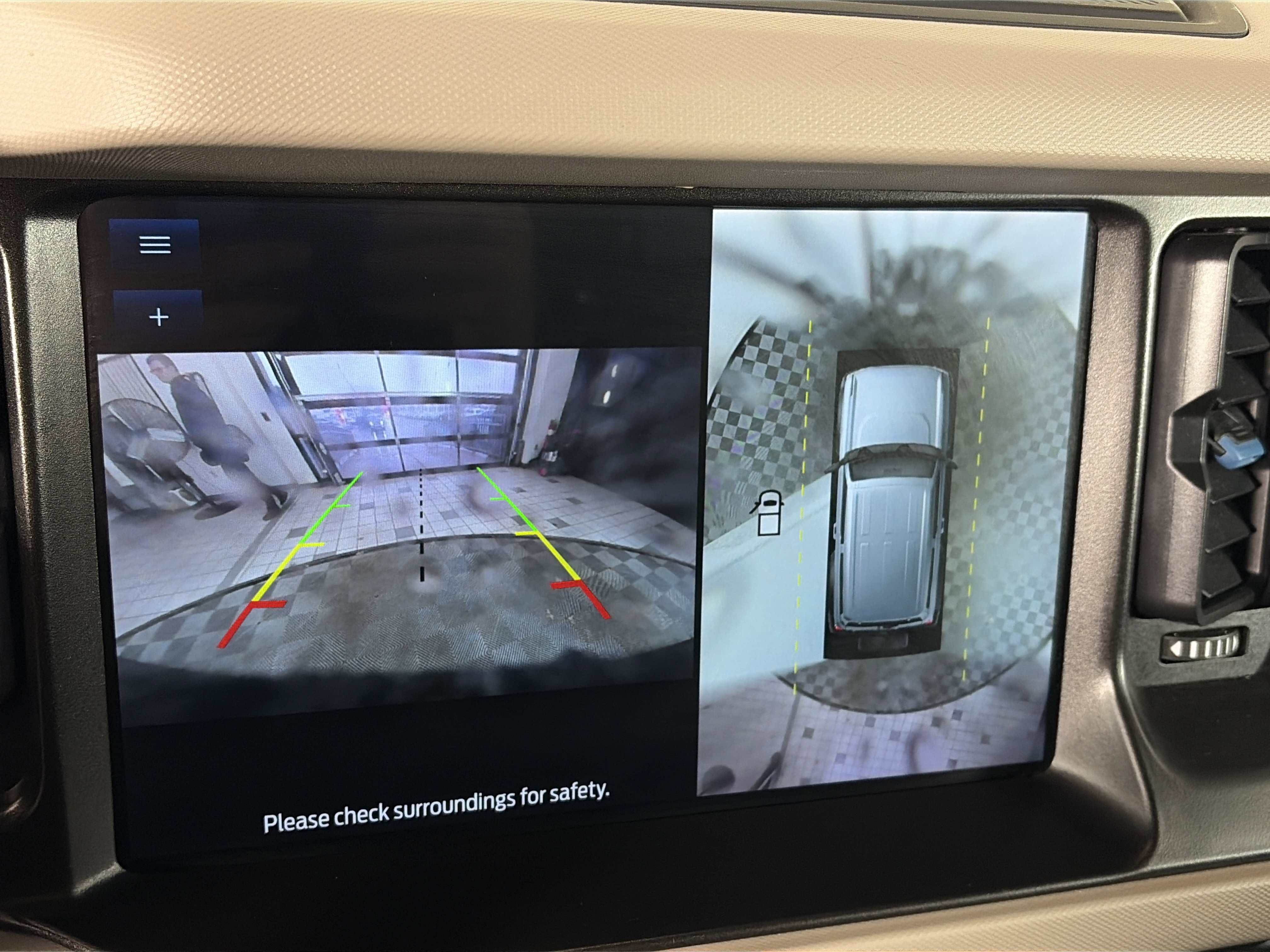 Used 2022 Ford Bronco Wildtrak image 19