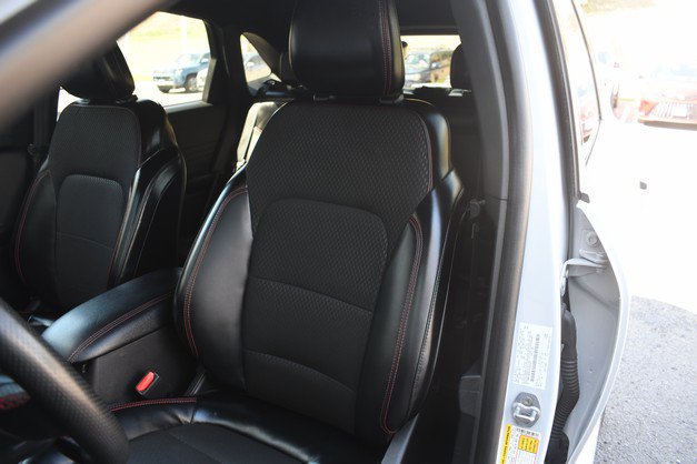 Used 2025 Ford Escape ST-Line Select AWD/4WD image 17