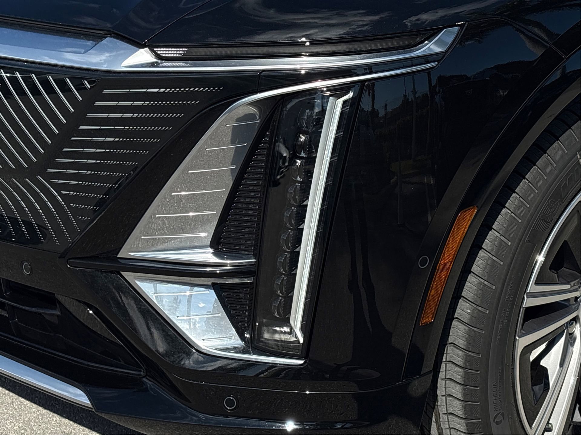 New 2026 Cadillac Lyriq Luxury image 14