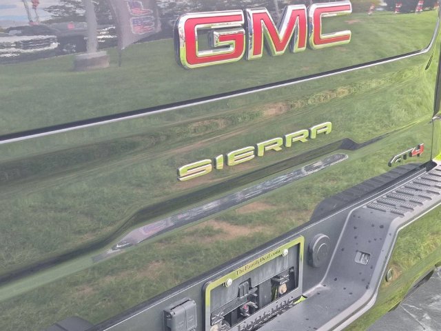 Used 2020 GMC Sierra 1500 AT4 w/ AT4 Premium Package AWD/4WD image 31