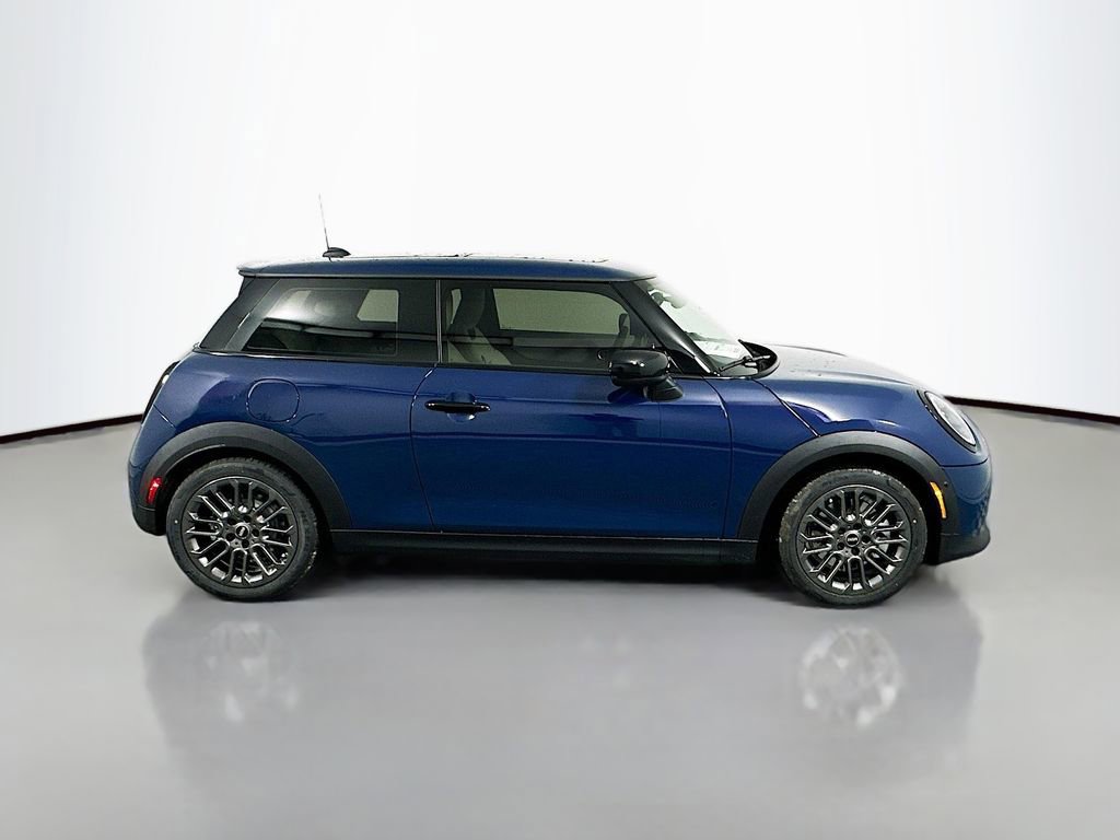 Certified 2025 MINI Cooper S image 4